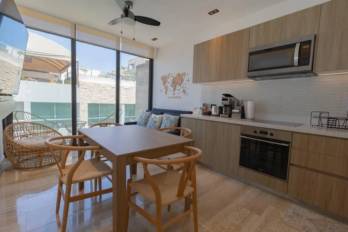 New And Spacious Apartment Near 5Th Avenue Playa del Carmen Mexiko